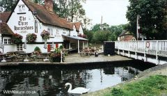 Pub at Winkwell, Grand Union