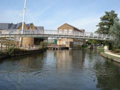 Hemel Hempstead with Lock 67 in background