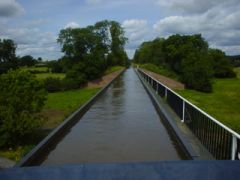 Edstone Aquaduct Stratford.  scary in a 30/40mph side wind