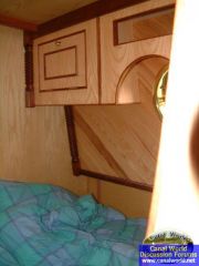 Sleepy Otter Interior