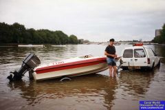 High tide at Putney 22 Aug 1997