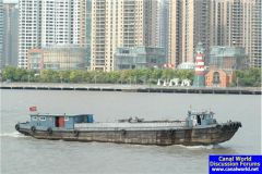 Freight barge, Huangpu River, Shanghai