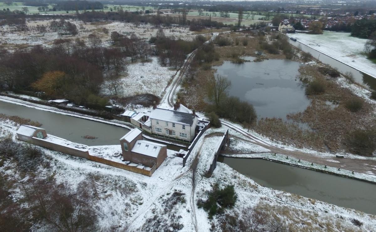 Canalside property for auction in Pelsall General Boating Canal World