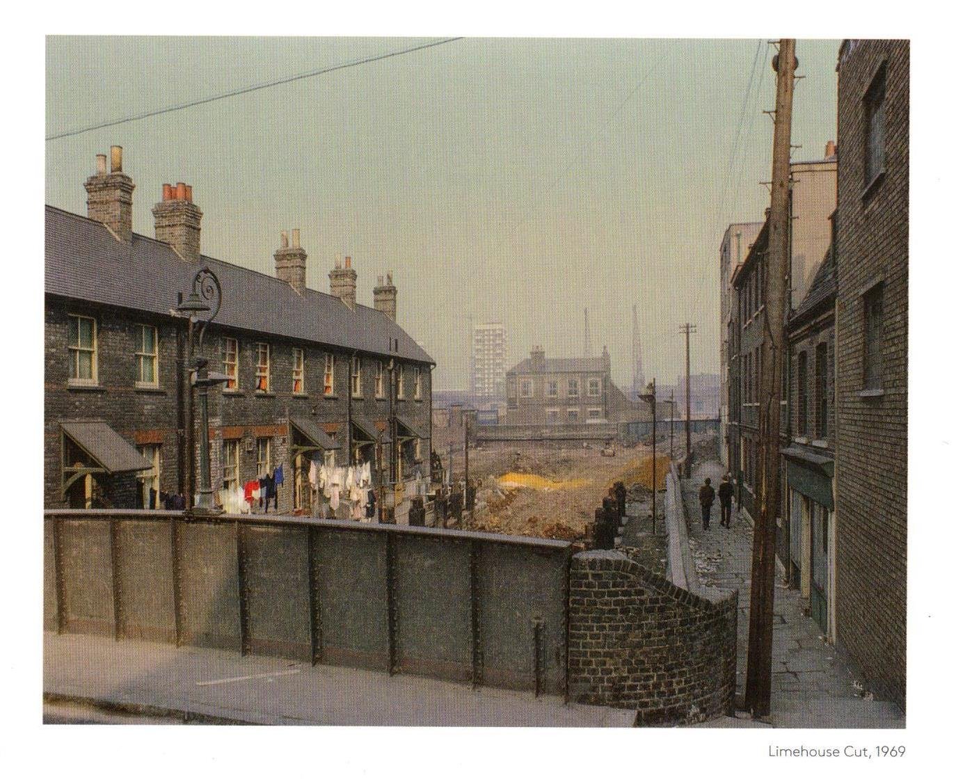 Thames Lock Limehouse Cut History & Heritage Canal World