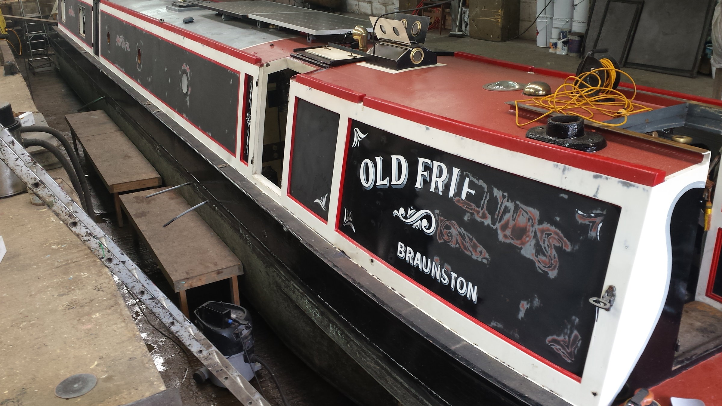 Past the point of no return…. General Boating Canal Past the point of no return…. General Boating Canal