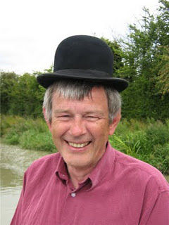 1471331896_AlanBowler.jpg.70f8ee23d51314cefce33314b82ee721.jpg