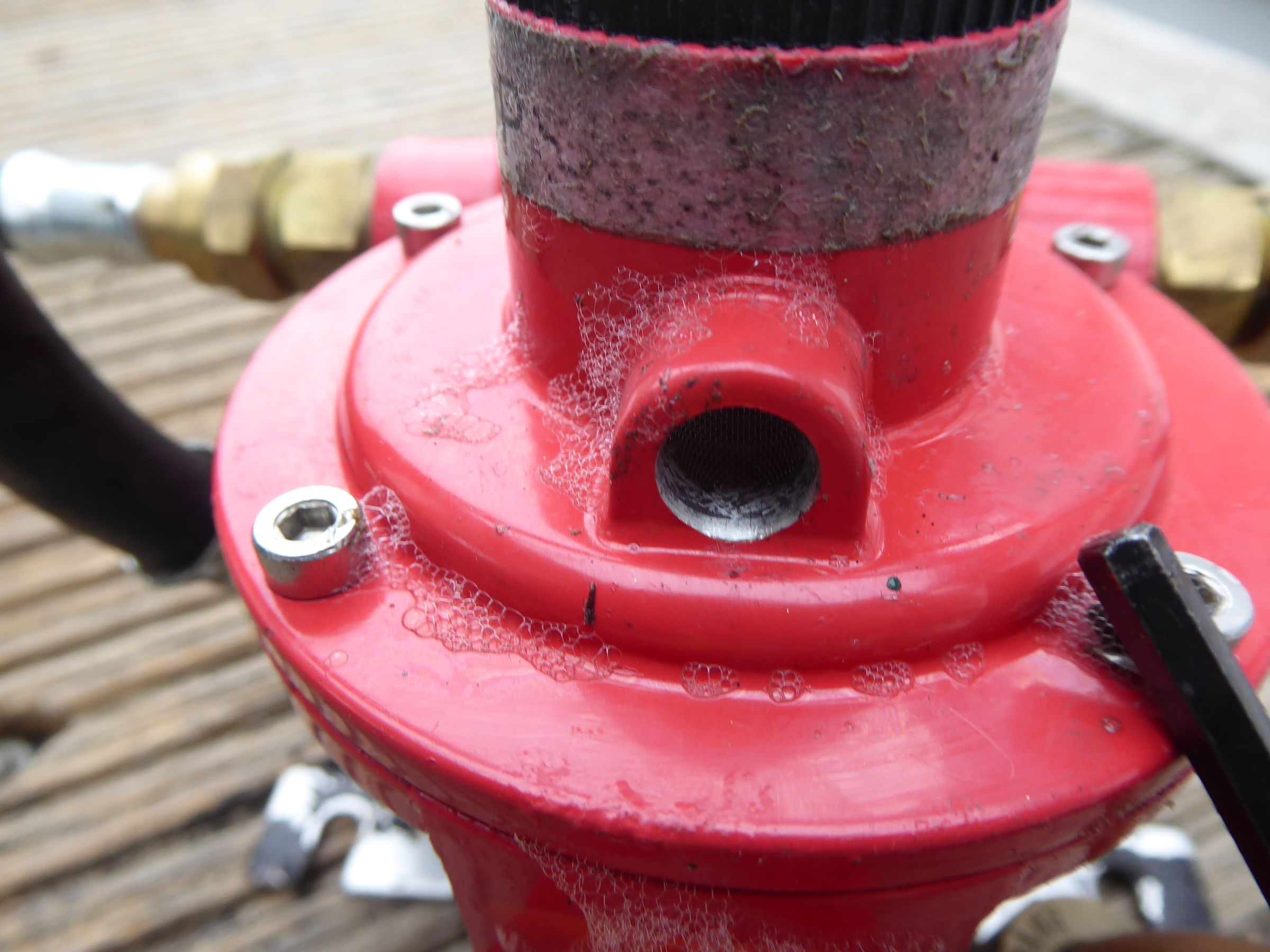 gas leak faulty regulator? Boat Equipment Canal World