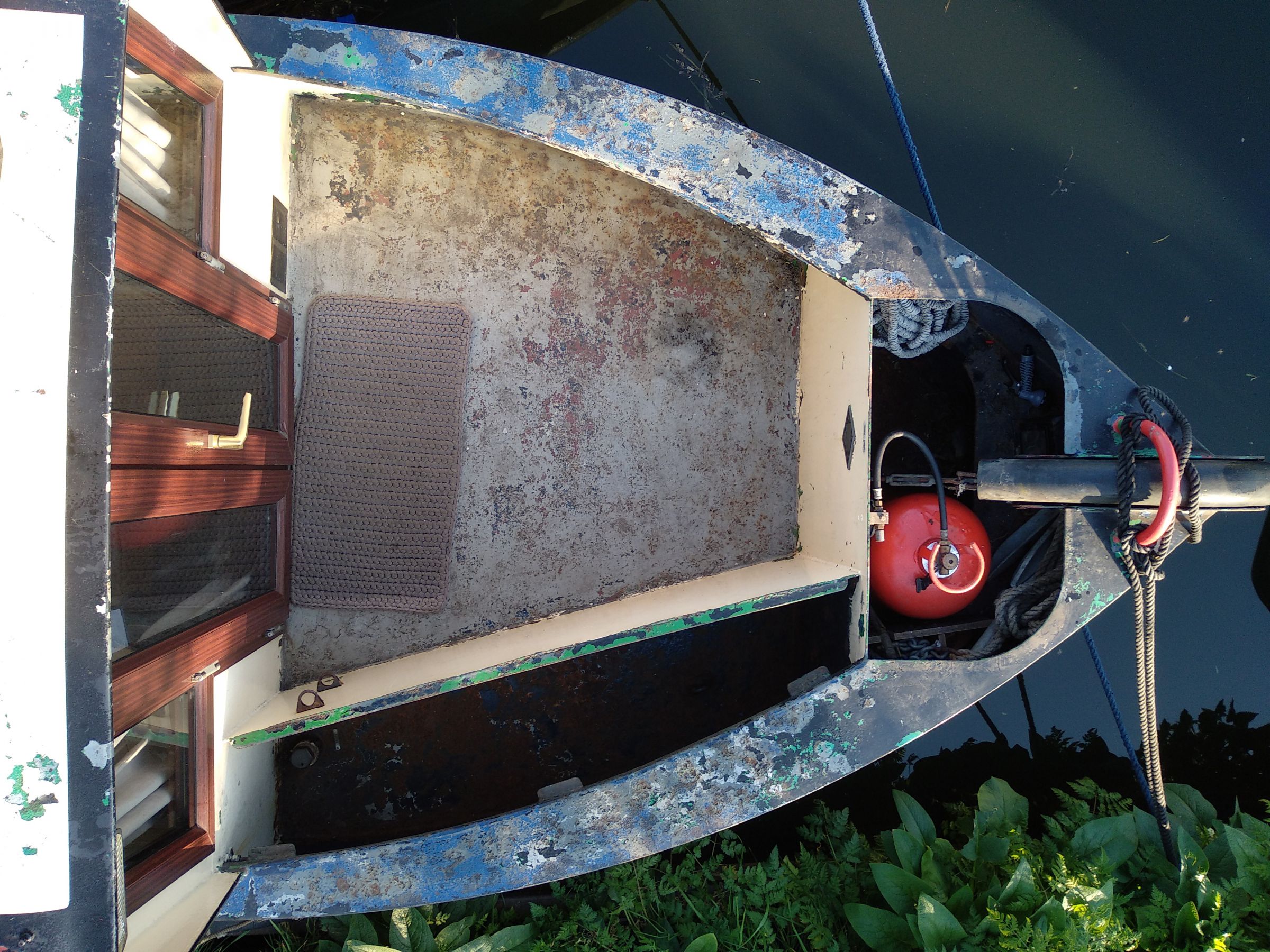 Adding a new integrated water tank Boat Building & Maintenance