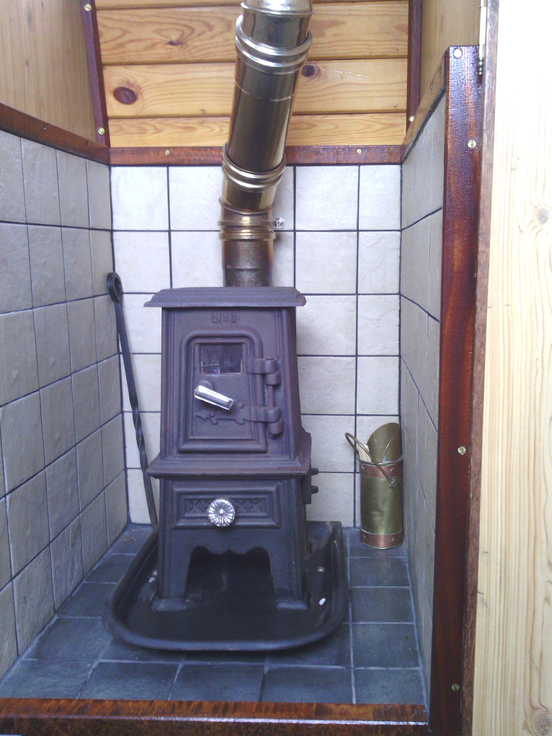 Small solid fuel stove with a back boiler? Boat Equipment Canal World