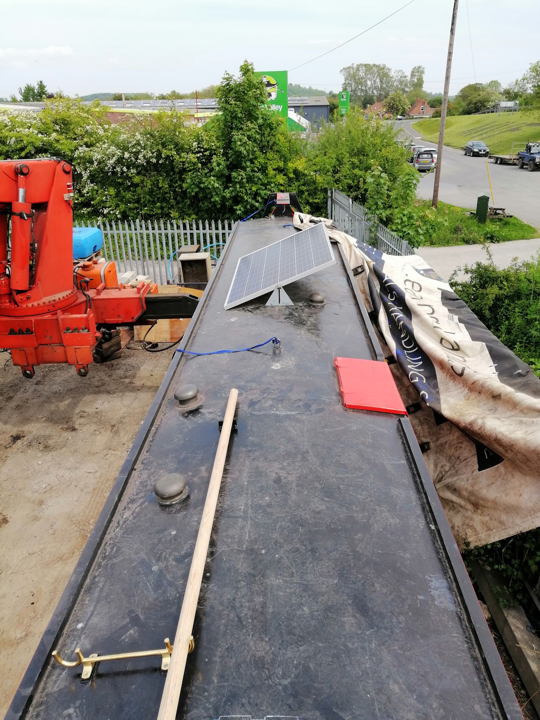 Roof vent and paint Boat Building & Maintenance Canal World