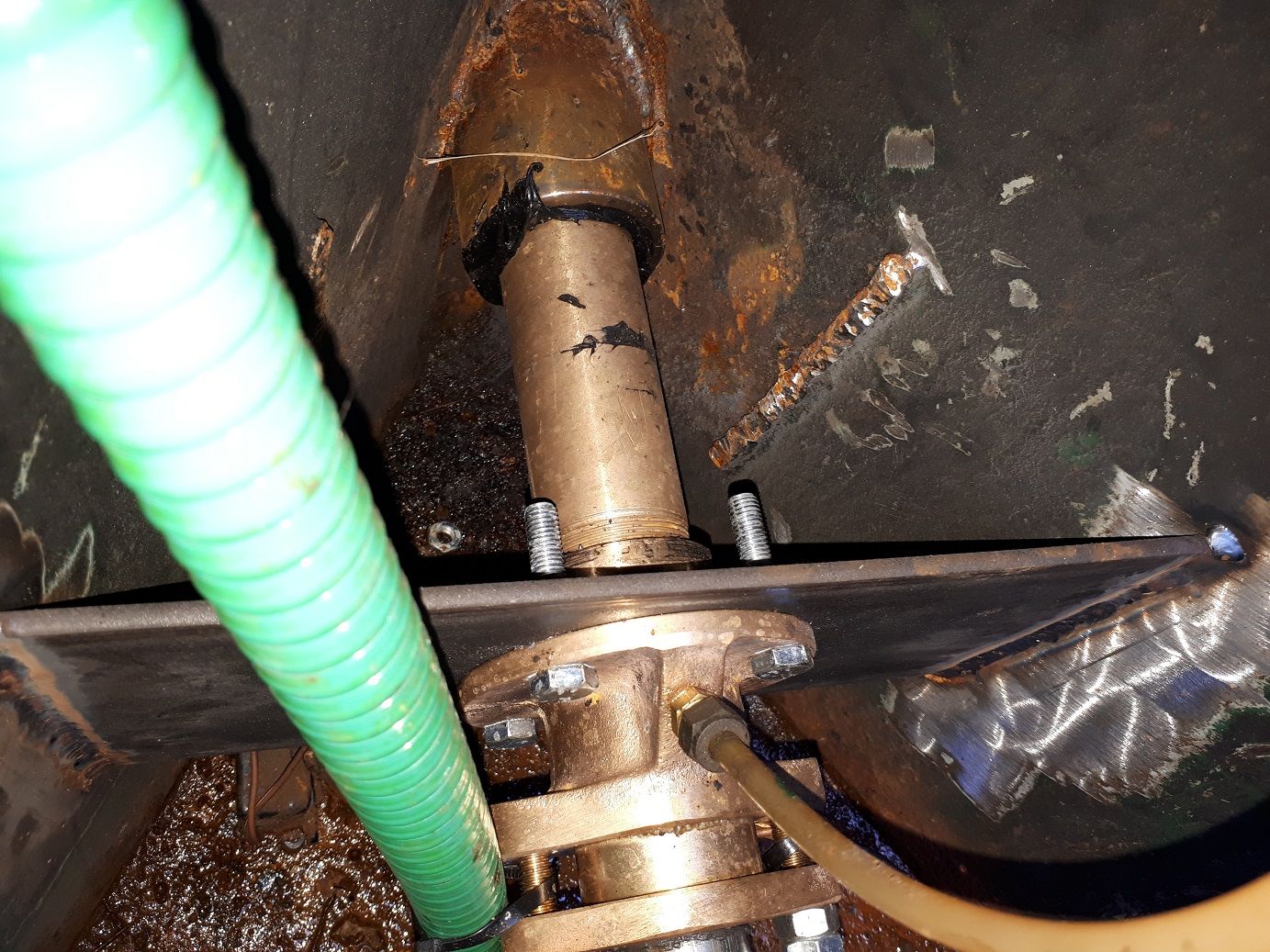 Tightening the Stuffing Box Boat Building & Maintenance Canal World