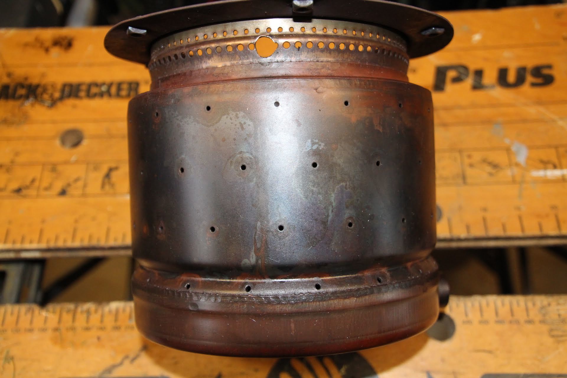 Cleaning Kabola Old Dutch Oil Drip Stove Boat Building & Maintenance