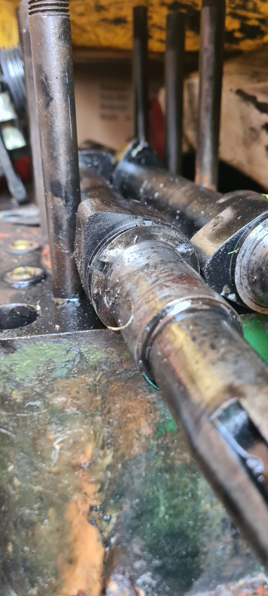 Cam lobes National/Russell Newbery Canal World