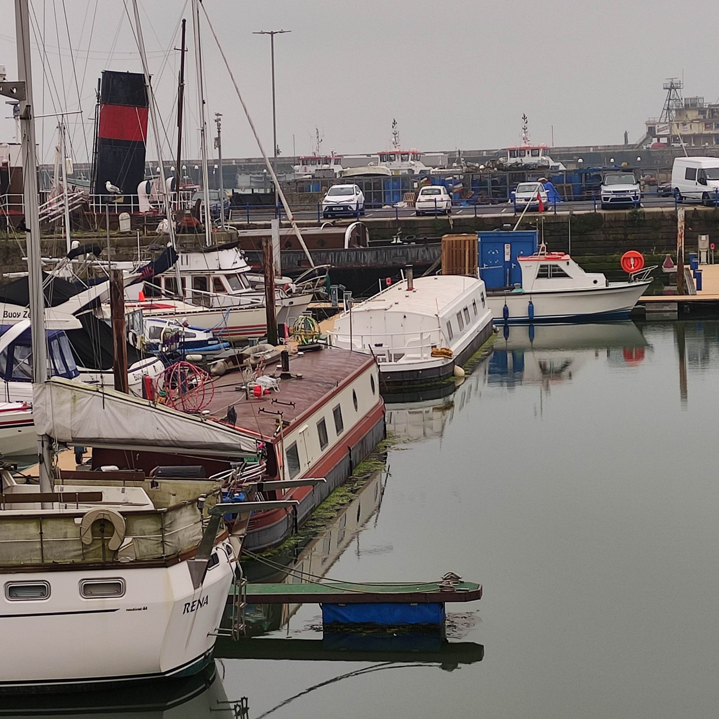 Residential moorings on the Rivers in Cornwall/Devon Living Afloat