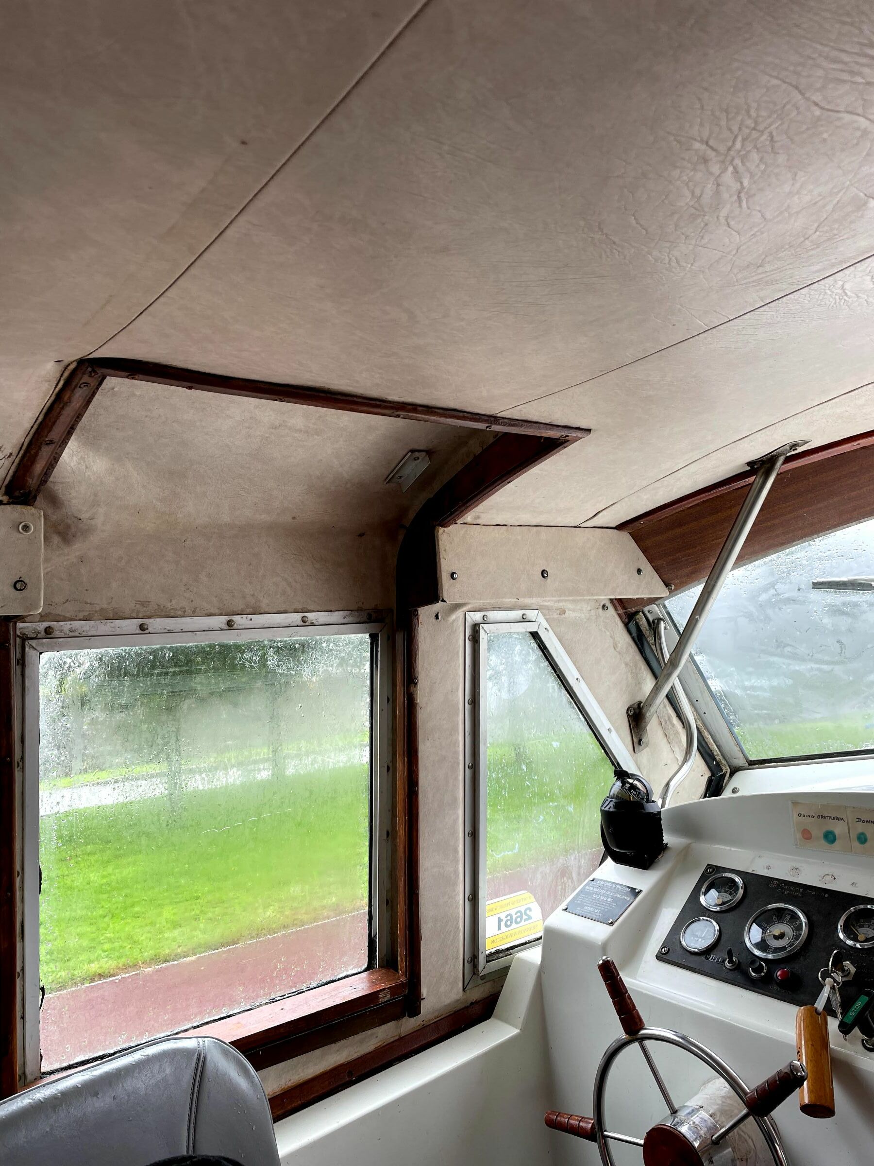 Window Maintenance Boat Building & Maintenance Canal World