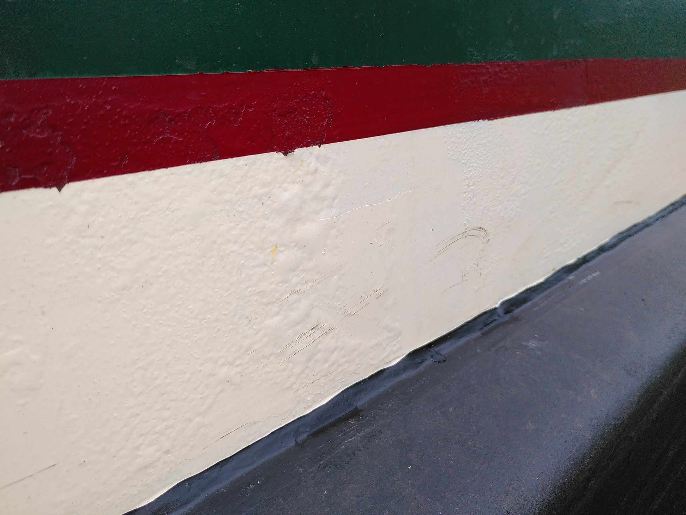 How long should a paint job last? General Boating Canal World