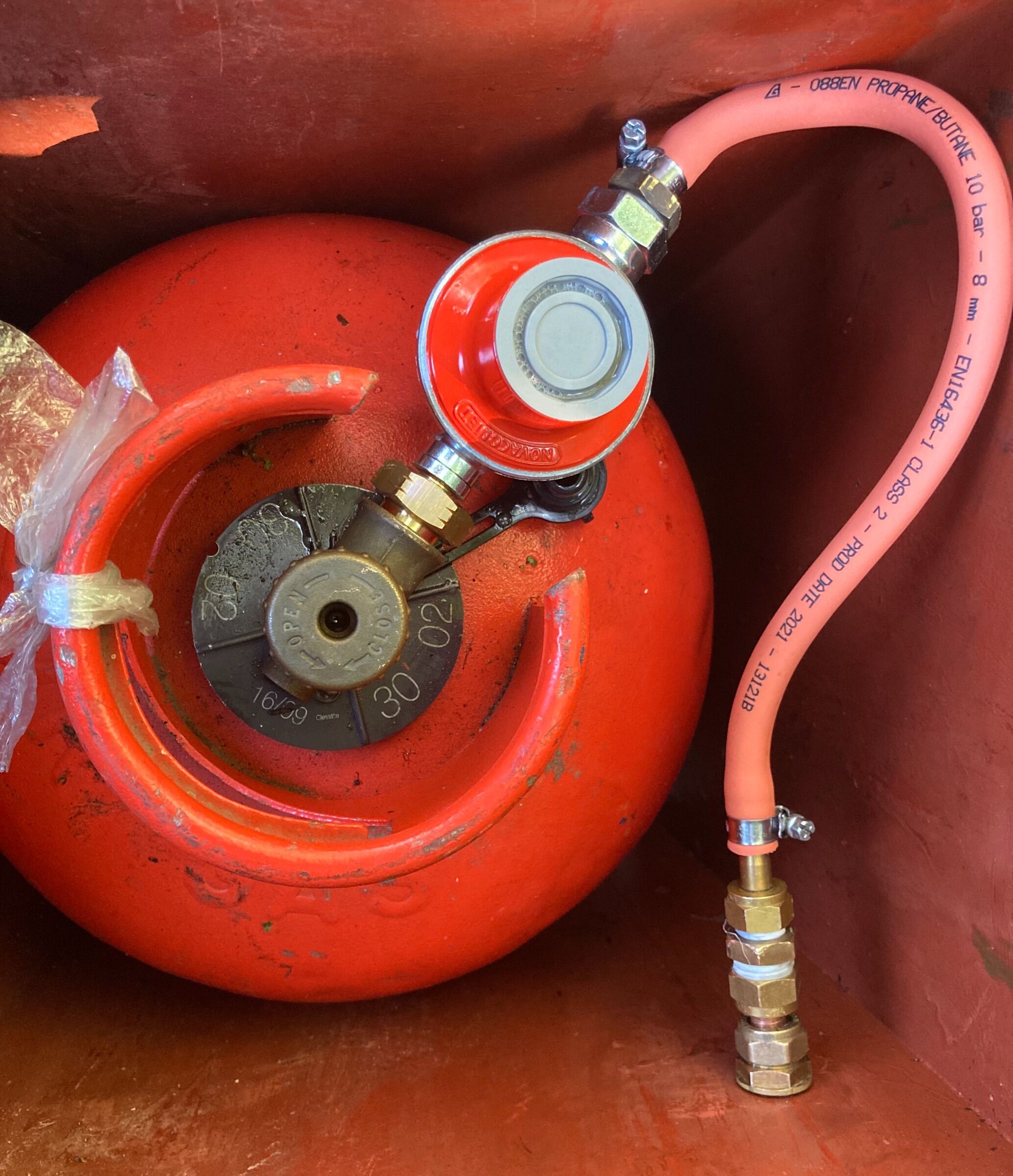 Gas fix General Boating Canal World