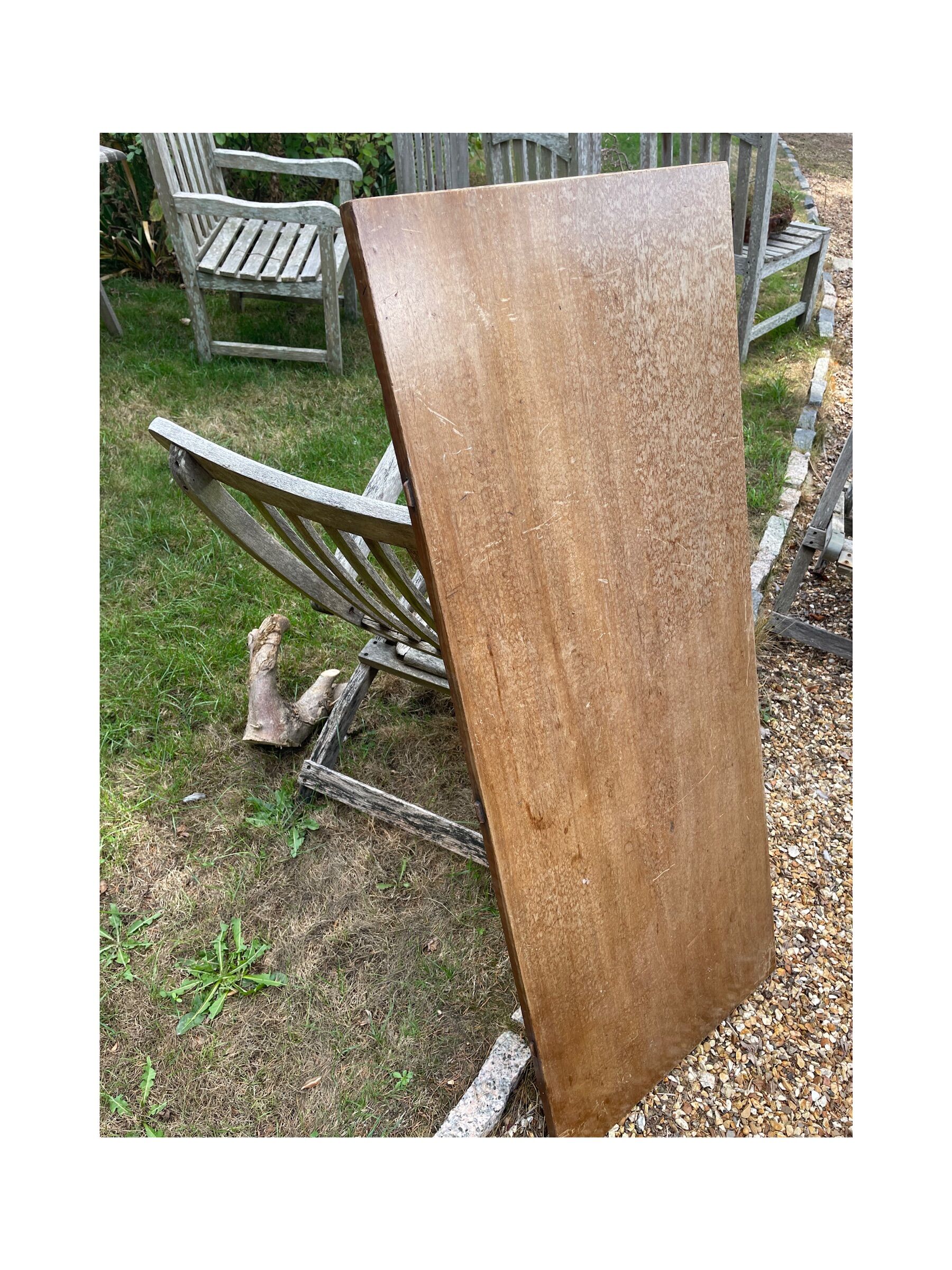 cratch board