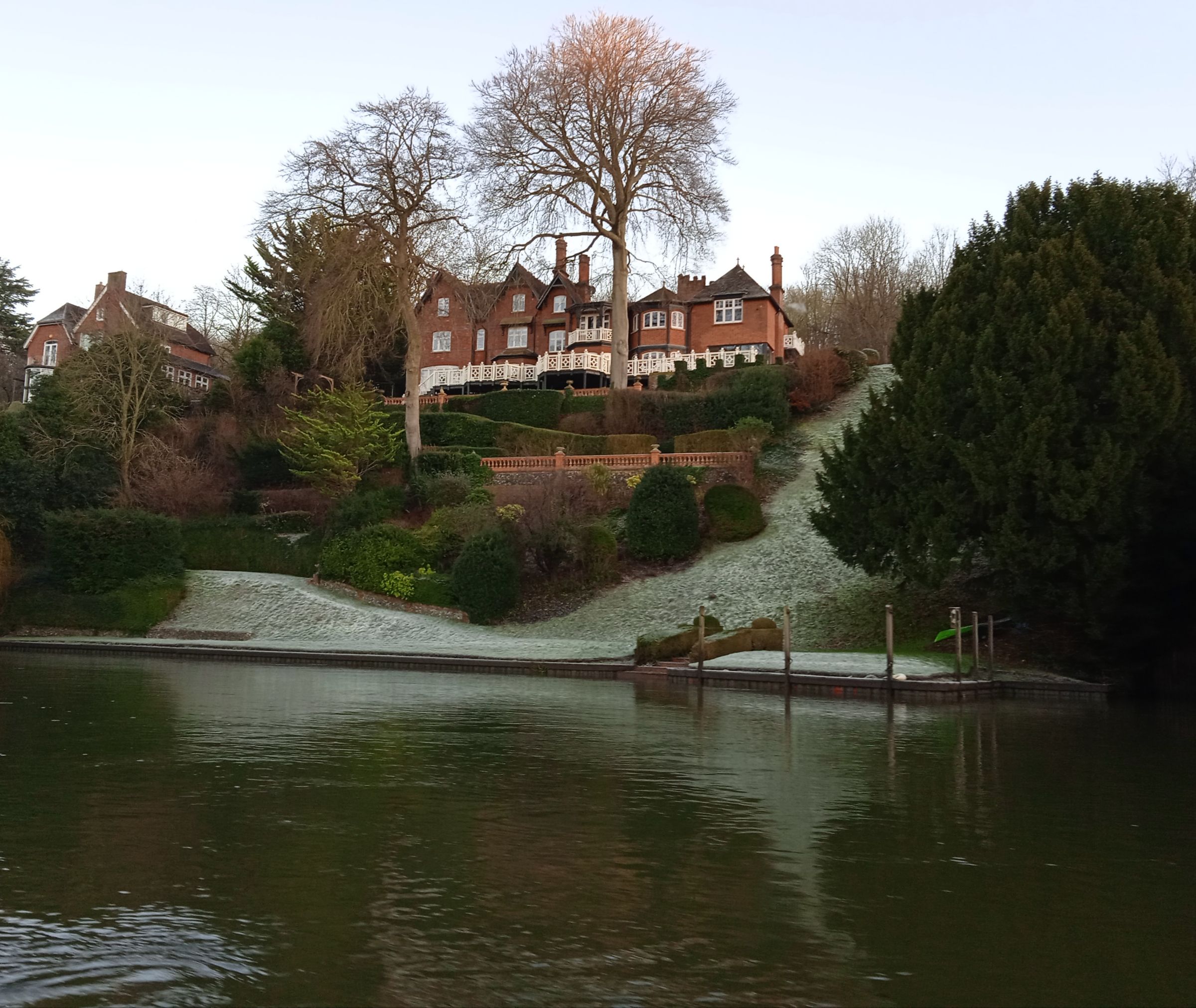 Another canal side property for sale Page 50 General Boating Canal World