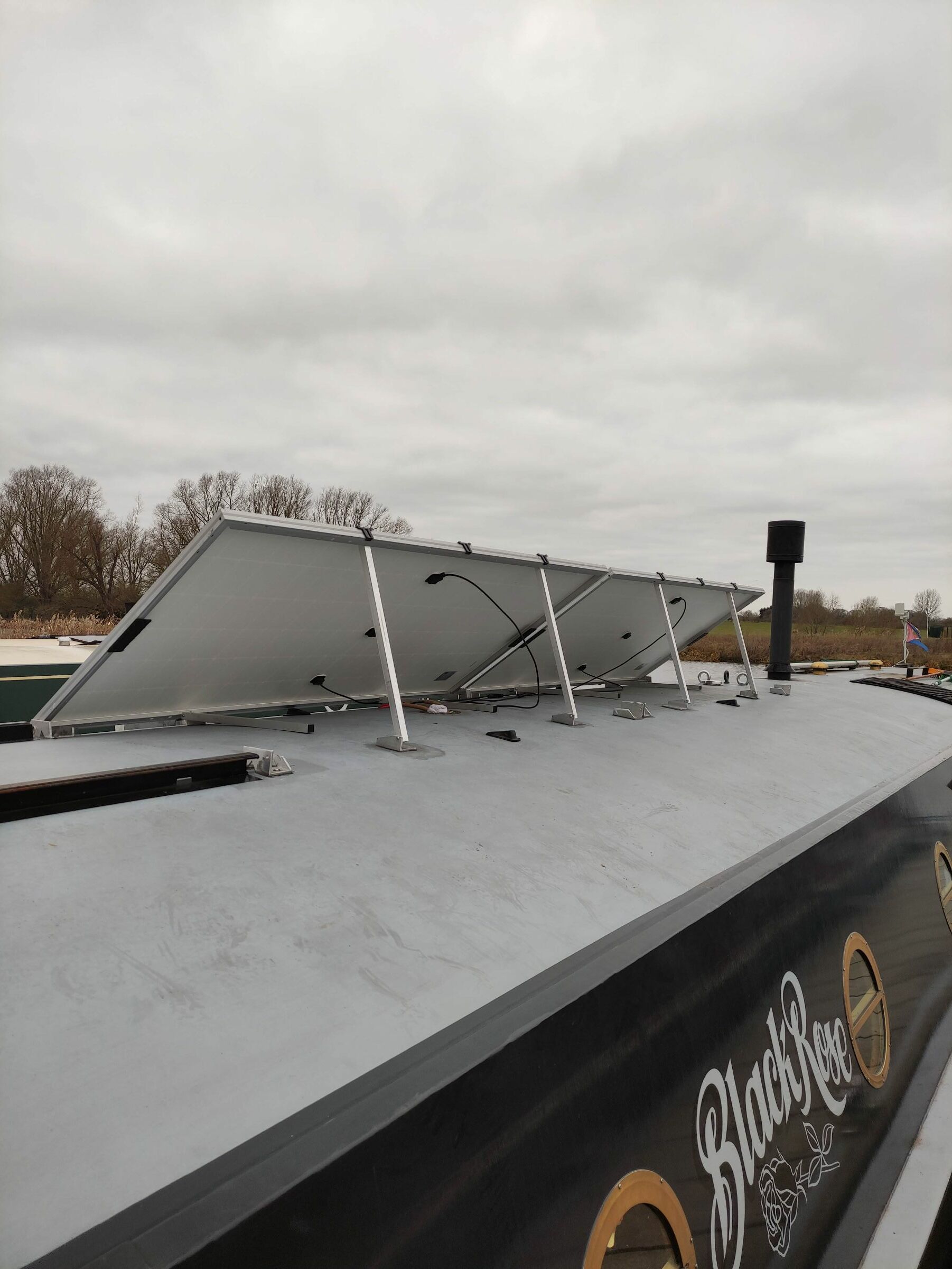 Tilting panels Boat Building & Maintenance Canal World