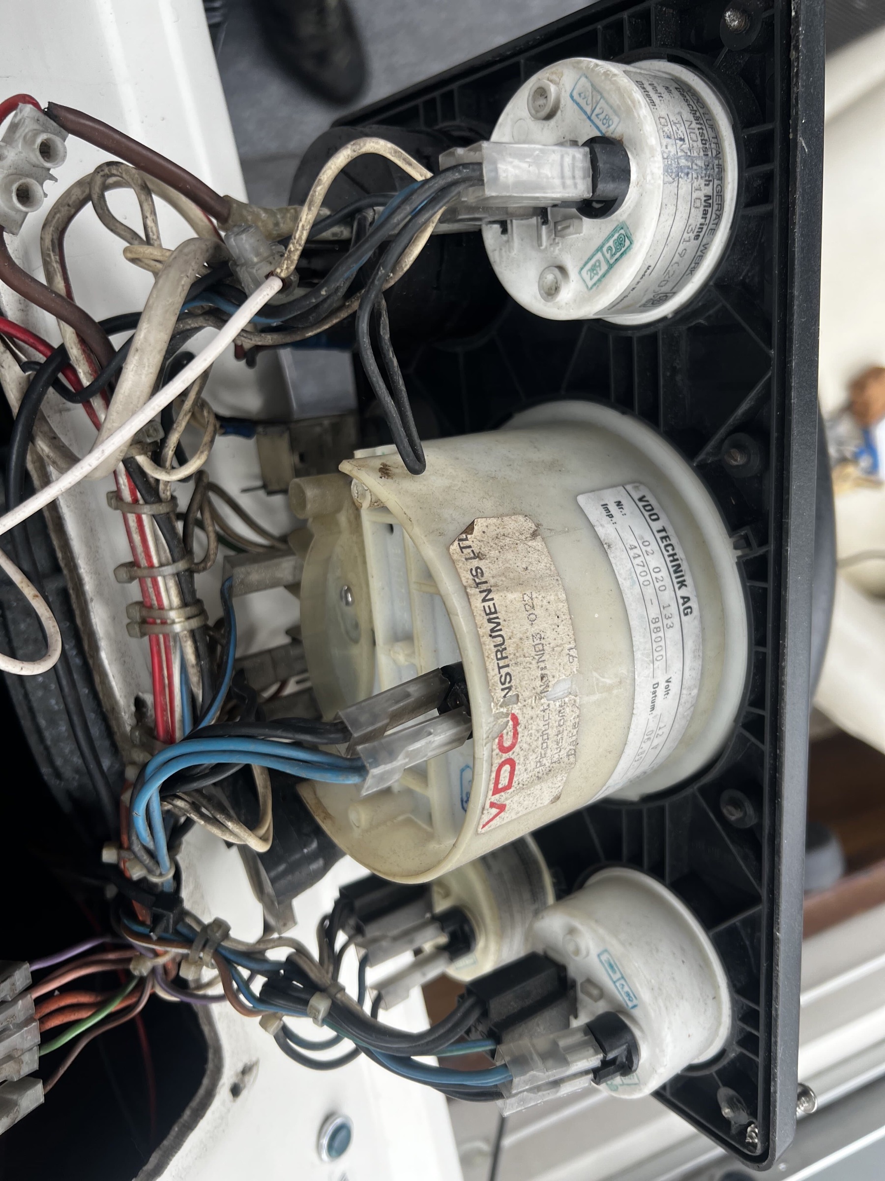 VDO Gauge repairs/replacement Boat Equipment Canal World