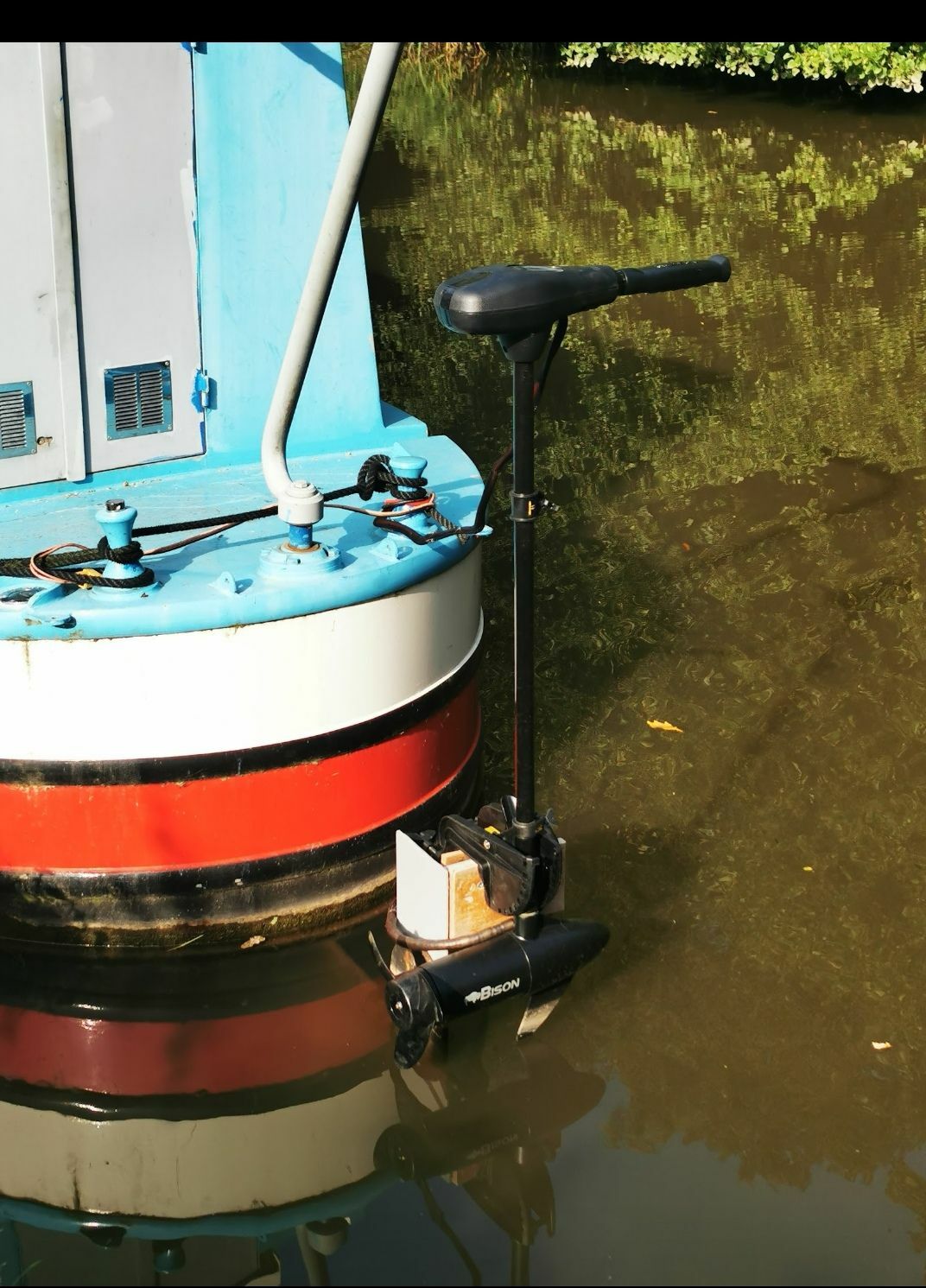 Fitting an outboard to the back of a narrowboat Boat Equipment