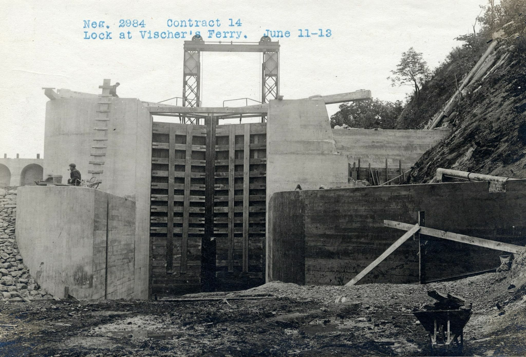 Erie Canal Under Construction - an unusual photo - History