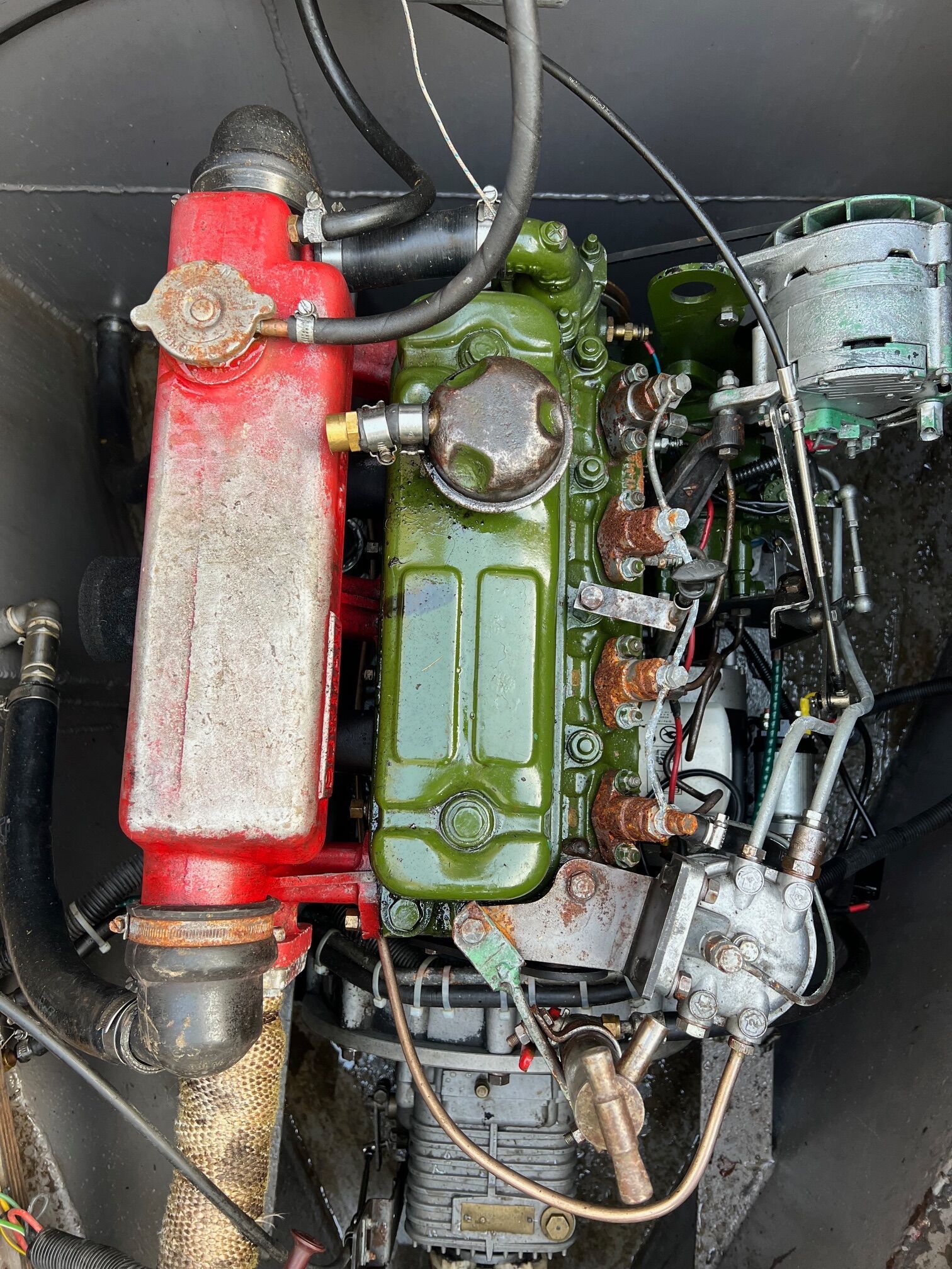 Oil breather pipe BMC Canal World