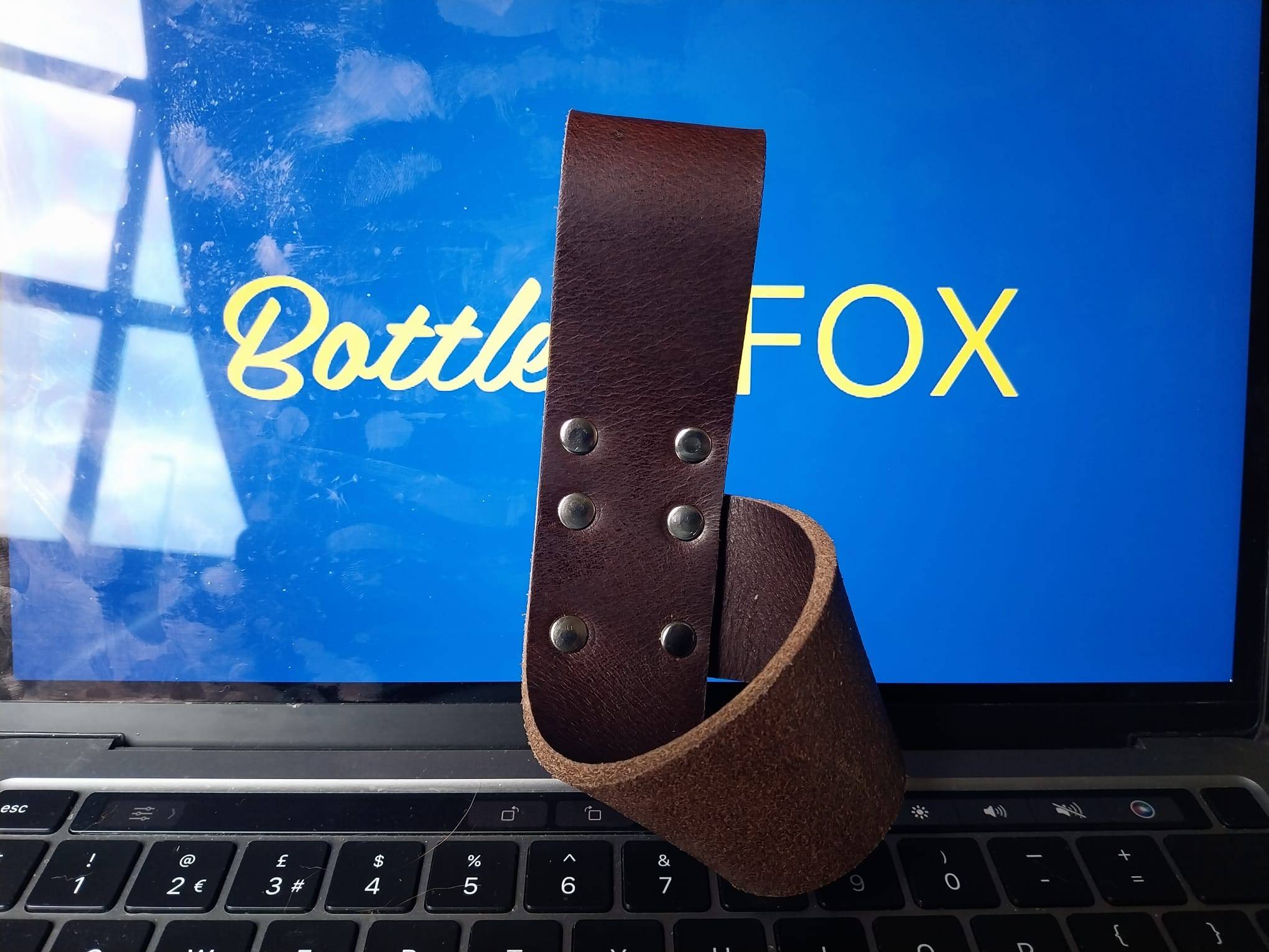 Quality 3mm leather handmade windlass holder Boat Equipment Canal World