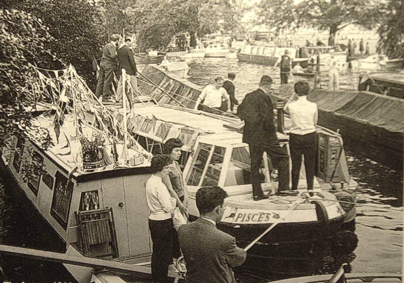 Stratford196401.JPG.8d120c21de9deefbabadde66f4f773b1.JPG