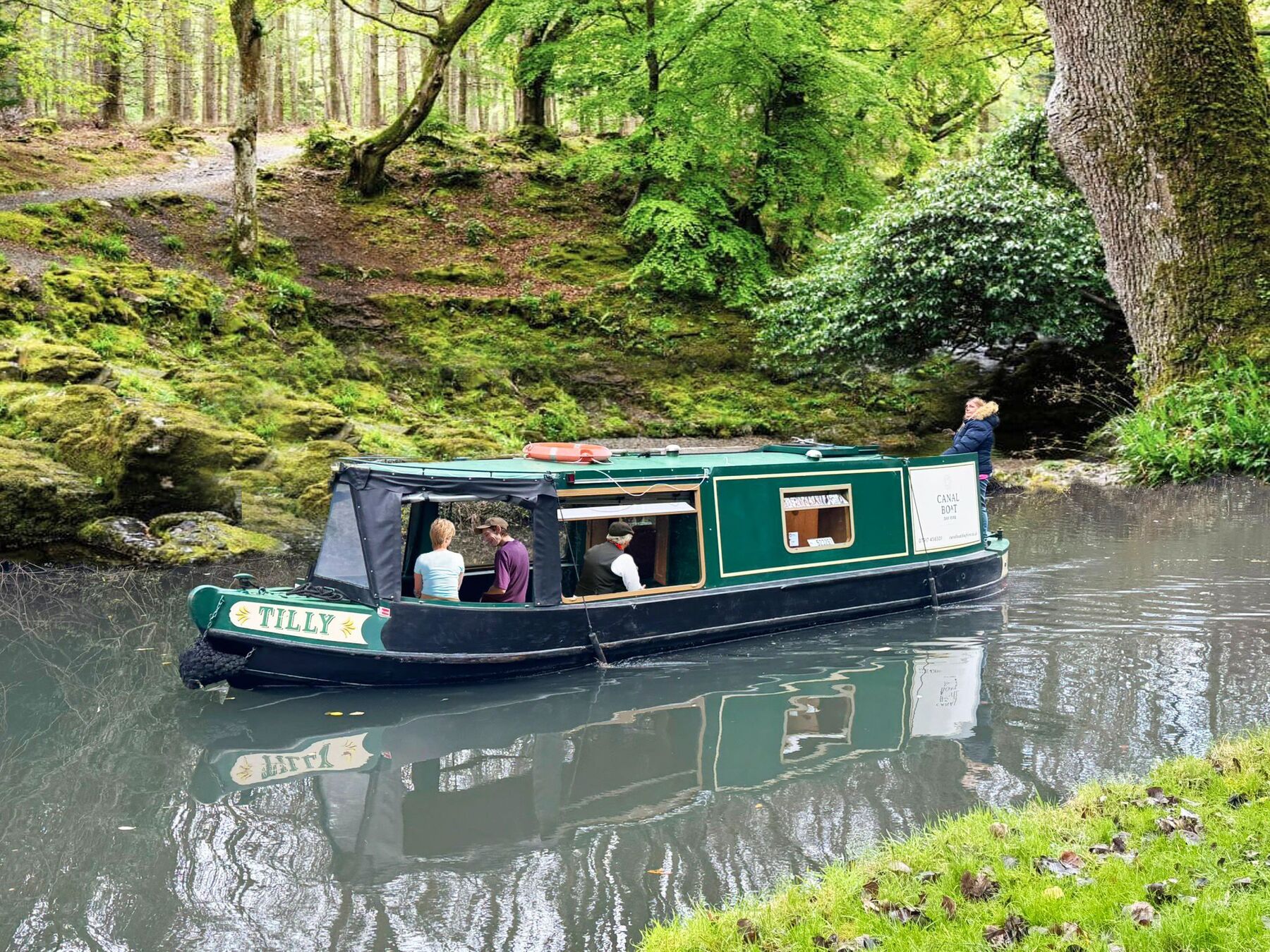 Group on the Canal.jpg