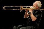 trombone2.jpg.af9ef9b267b66451fa7a10ccc2771e43.jpg